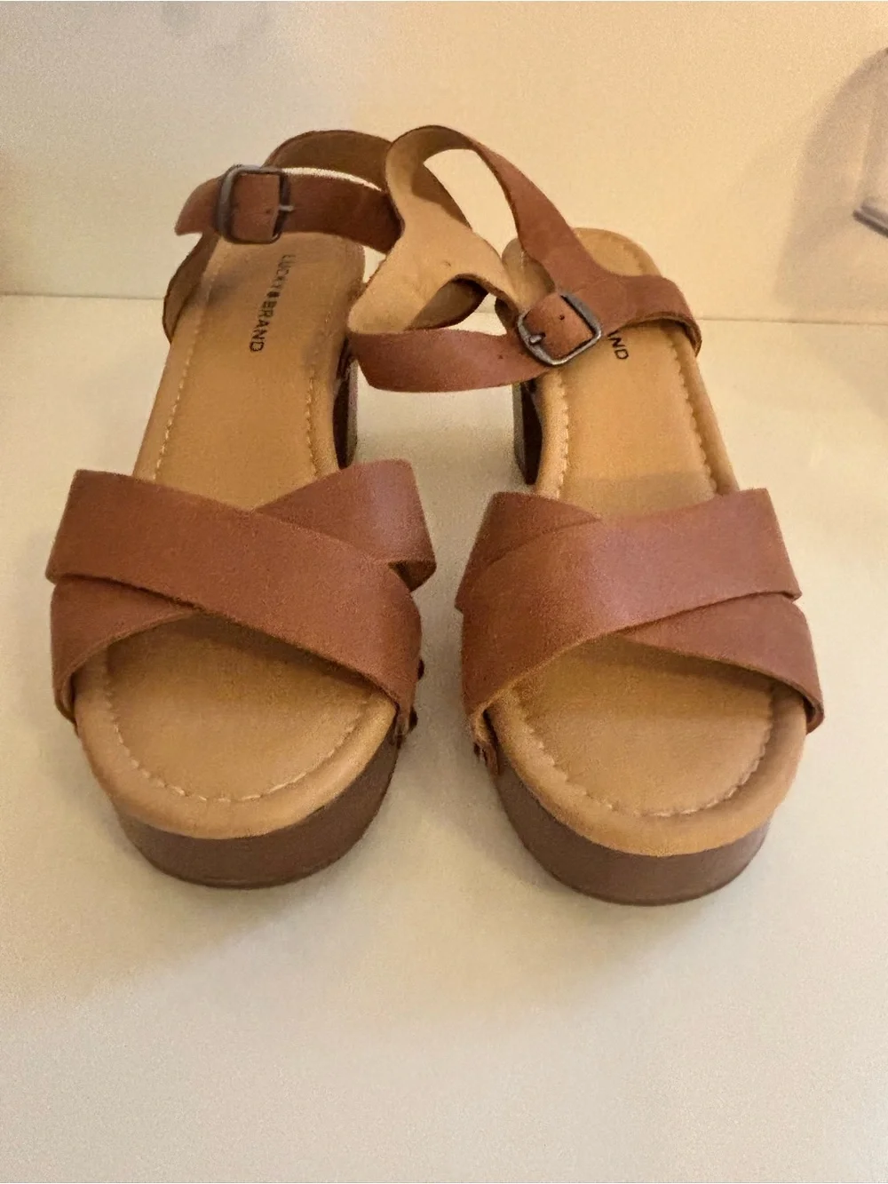 Lucky Brand Women's Brown Strappy Platform Sandals - Classic Comfort - Picture 1 of 7